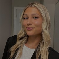 Gabrielle Uens
