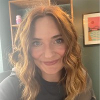 Renée Lindsay