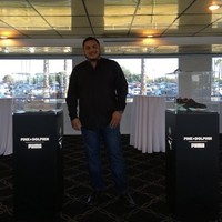 Carlos Alvarez