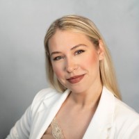 Corrinne Huber, Mba