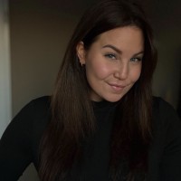 Nicole Van Der Vliet