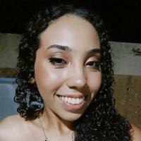 Ingrid Galhardo de Aquino