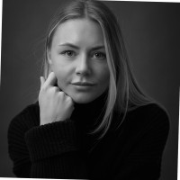 Camilla Eline J.