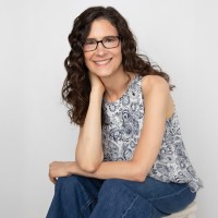 Abigail Lipson