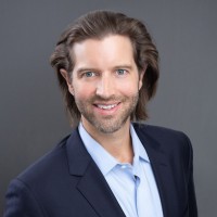 Wade Daniel, Cfa