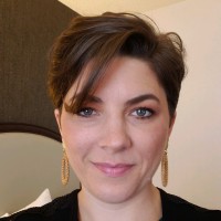 Adriann Deering, Mba