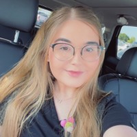 Kaitlyn Holcomb