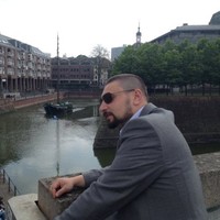 Murat Ara