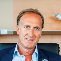 Robert Schmoelzer