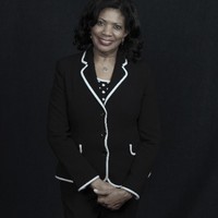 Dr. Linda Kight