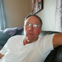 Alan Mills