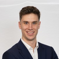 Harry Greaves, Cfa