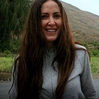 Abril Unanue Mac lennan