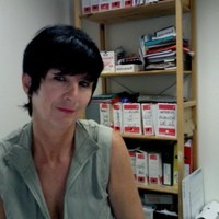 Veronique Vivier, V