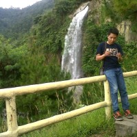 Akmal Mal