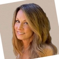 Debi Delph