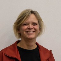 Jessica Haket