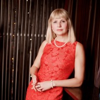Елена Шустова
