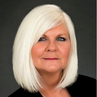 Liz Greene