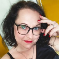 Anna Kolářová
