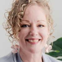 Lorraine Garvie