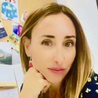 Silvia L.