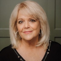 Suzanne Eaton