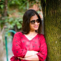 Praisy B