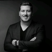 Tomasz M. Halucha