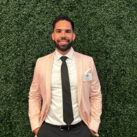 Henry Hernandez