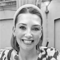 Laura Lindsay (nee Martin)