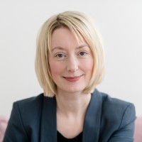 Dr. Anna Mucha