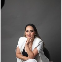 Mirna Lara Pérez