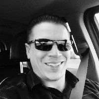 Aaron Zills
