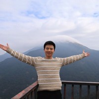贺志威