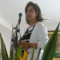 Niloufar Latour