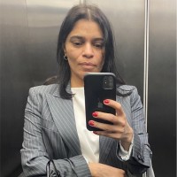 Maristela Menezes