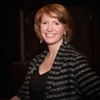 Lynn Holladay