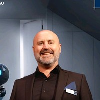 Thomas Knau