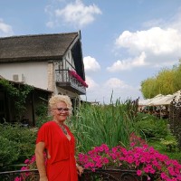Aurelia Popazu