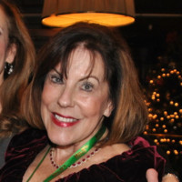 Elizabeth Uchello