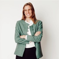 Elena Cuesta Urquía, Caia
