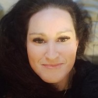 Tia Farrell