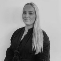 Dina Higraff Åmotsbakken