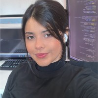 Hellen Bianchini G