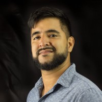 Luis David González