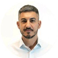 Nader Zu'Mot