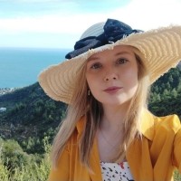 Evelina Gladkova