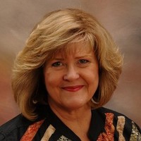 Myra Mayse, Sns