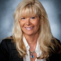 Dee Shoff